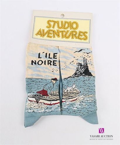 null HERGÉ - Studio aventures 
Paire de chaussettes " L'Ile Noire" 
Taille 39 - ...