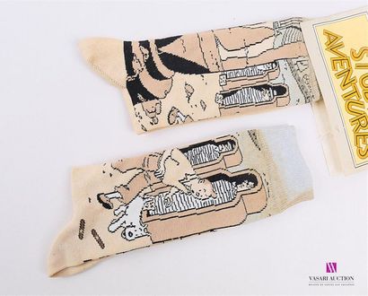 null HERGÉ - Studio aventures 
Paire de chaussettes "Les Cigares du Pharaon" 
Taille...