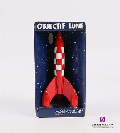 null AROUTCHEFF - HERGÉ / TINTIN
Figurine en bois laqué figurant la Fusée Lunaire
Boite...