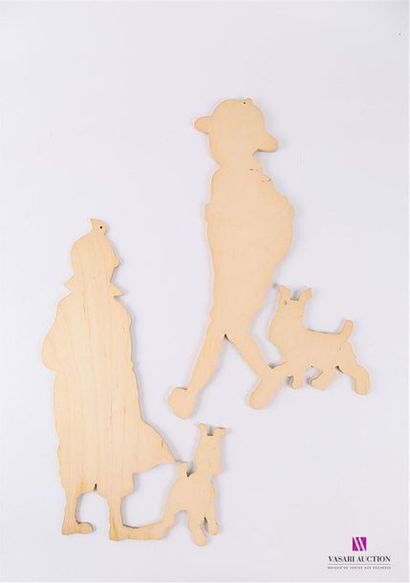 null TROUSSELIER - HERGÉ / TINTIN
Deux silhouettes en bois peint figurant Tintin...