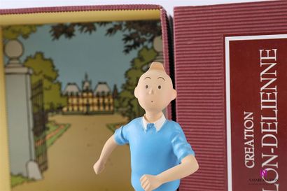 null LEBLON DELIENNE - HERGÉ / TINTIN
Ref : 60 
Figurine en résine représentant Tintin...