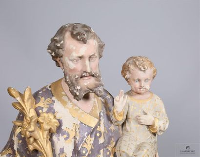 null Importante sculpture en platre ploychrome et rehauts d'or représentant Saint...