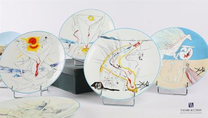 null DALI Salvador (1904-1989)
La Conquête du Cosmos
Suite de six assiettes en porcelaine...