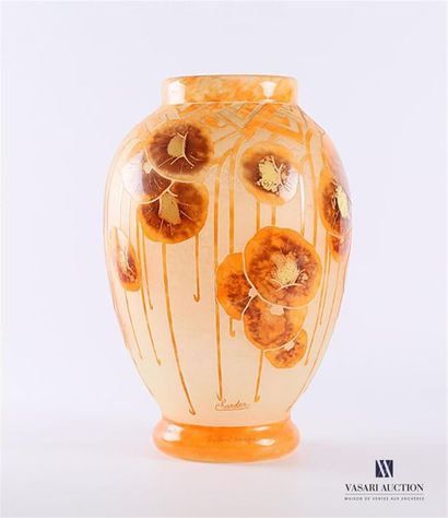null CHARDER - LE VERRE FRANÇAIS
vase de forme ovoïde en verre multicouche à décor...