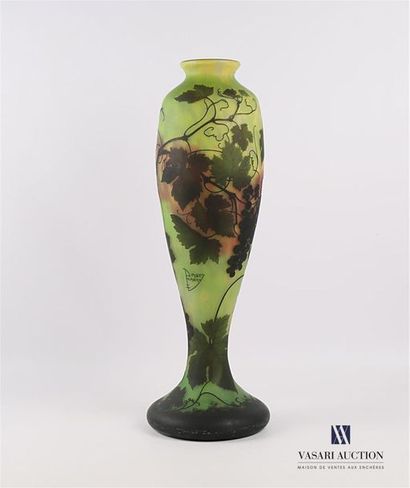 DAUM NANCY Important vase de forme oblongue...
