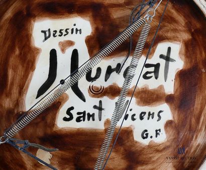 null LURCAT Jean (1892- 1966) & Atelier Sant Vicens
Plat de forme ronde en faïence...
