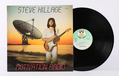 null STEVE HILLAGE - Motivation radio
1 Disque 33T sous pochette et chemise cartonnée...