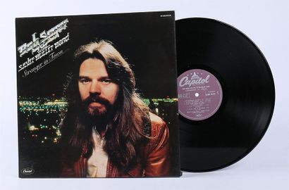 null BOB SEGER AND THE SILVER BULLET BAND - Stranger in town
1 Disque 33T sous pochette...