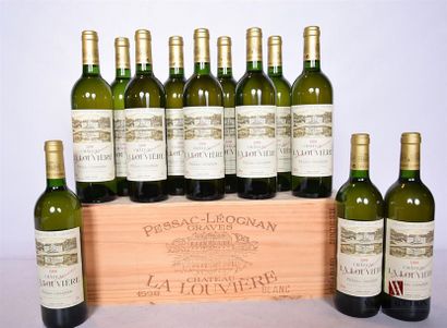 null 12 Blles	CH. LA LOUVIÈRE	Graves blanc	1998
	Et. impeccables (1 petit accroc)....