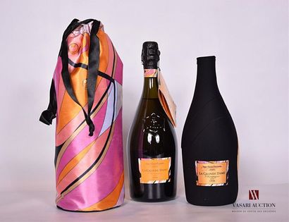 null 1 Bouteille	Champagne VEUVE CLICQUOT La Grande Dame par Emilio Pucci		1996
	Série...