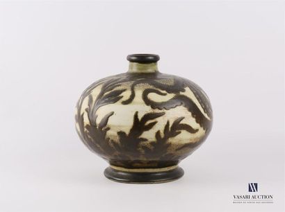 CATTEAU Charles (1880-1966) Vase à décor...