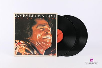 null JAMES BROWN ...LIVE - Hot on the one
2 Disques 33T sous pochette cartonnée
Label...