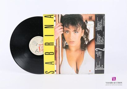 null SABRINA
1 Disque 33T sous pochette cartonnée 
Label : INDALO MUSIC - IND LP-01
Fab....