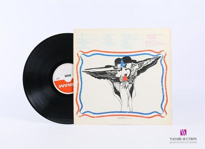 null THE MUSIC OF ERIK SATIE : The Velvet Gentleman
1 Disque 33T sous pochette cartonnée
Label...