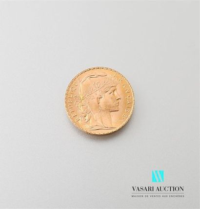 null Une pièce en or de 20 Frcs République Française 1907
Poids : 6,44 g