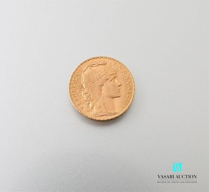 null Une pièce en or de 20 Frcs République Française 1912
Poids : 6,45 g