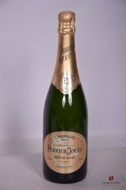null 1 Blle	Champagne PERRIER JOUËT Grand Brut		NM
	Présentation et niveau, impe...
