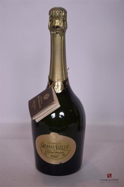 null 1 Blle	Champagne LAURENT PERRIER Grand Siècle Brut		1990
	Et. avec 1 petit accroc....