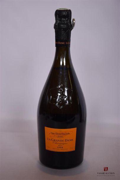 null 1 Blle	Champagne VEUVE CLICQUOT La Grande Dame Brut		1998
	Et. impeccable. N...