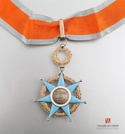 null France - Ministère du travail, Ordre du Mérite social (institué en 1936, en...