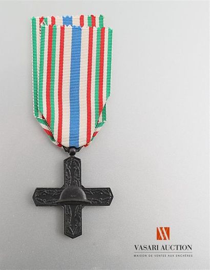 null République italienne - Croix de l'Ordine di vittorio veneto, BE-TBE
