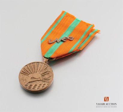 null Union nationale des évadés - Médaille des passeurs, ruban avec agrafe UNEG,...