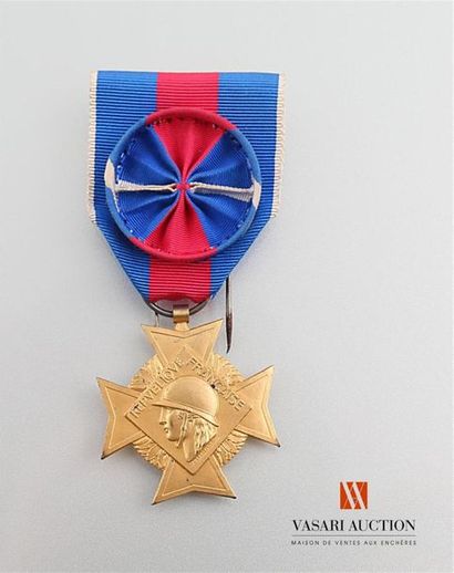 null Croix des services militaires volontaires - Insigne d'officier, bronze doré,...