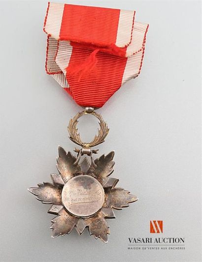 null 
Maroc - Ordre de l'Ouissam Hafidien, créé en 1910 et remplacé en 1913 par le...