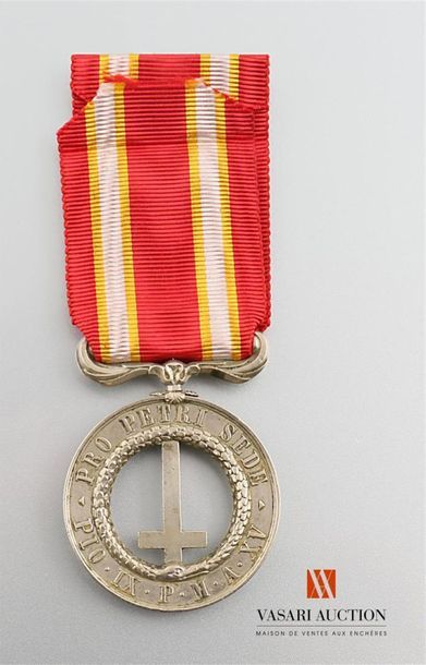 null Etats pontificaux - Croix Pro Petri Sede dite "médaille de Castelfidardo", modèle...