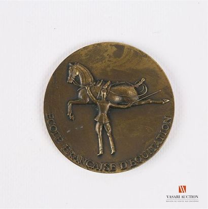 null Souvenirs du Général WEYGAND (provenance familiale) : médaille de table, 70...