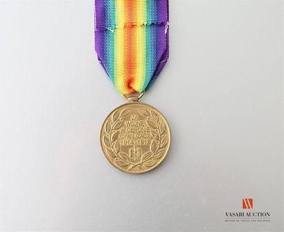 null Pologne, médaille interalliée dite médaille de la Victoire, belle frappe signée...