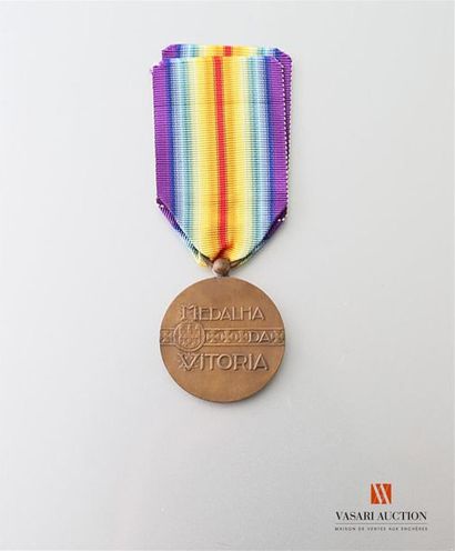 null Portugal, médaille interalliée dite médaille de la Victoire, deuxième type,...