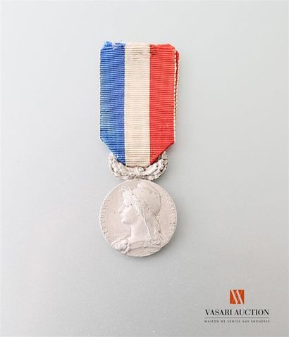 null Annam Indochine, médaille d'honneur du Ministère des colonies, argent 27 mm,...