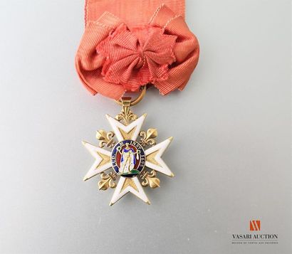  Ordre royal et militaire de Saint-Louis , croix de chevalier en or et émail, les...