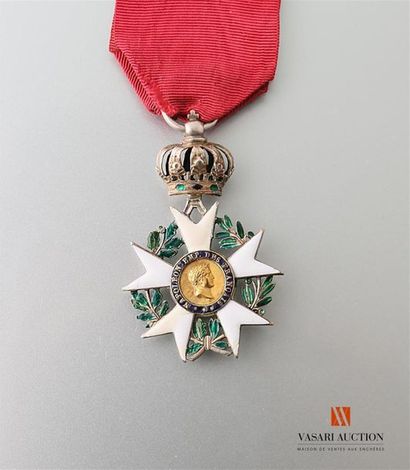 null Ordre de la Légion d'honneur, étoile de chevalier, 35 mm, argent, pointes non...