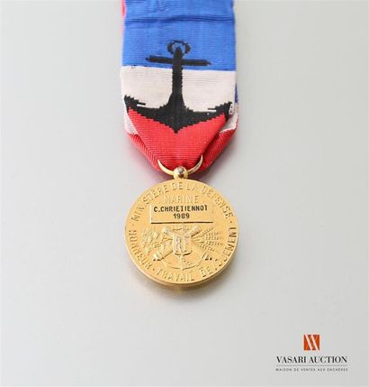 null France: Ministère de la défense, Marine : médaille d'honneur, 26 mm, attribuée...