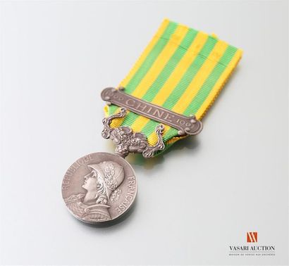 null Médaille commémorative de l'expédition de Chine, 1900-1901, poinçon tête de...