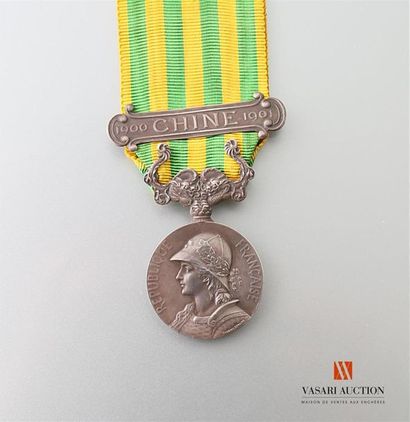 null Médaille commémorative de l'expédition de Chine, 1900-1901, poinçon tête de...