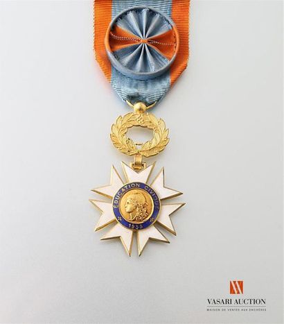 null France - Médaille de l'éducation civique, insigne d'officier, TBE
