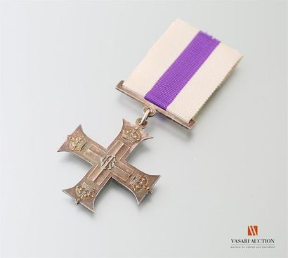 null Royaume uni - Croix Militaire "Military Cross" du règne de Georges V en bronze...