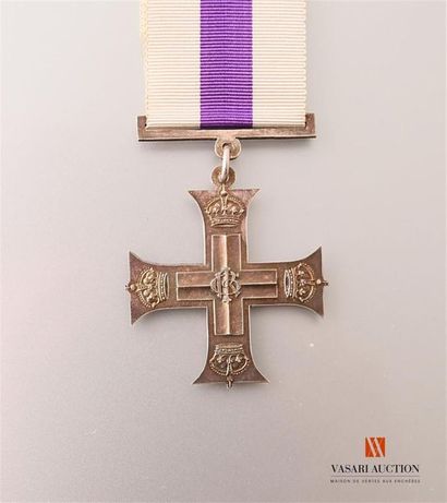 null Royaume uni - Croix Militaire "Military Cross" du règne de Georges V en bronze...
