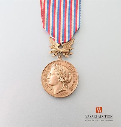 null Postes et télégraphes - Médaille devoir et dévouement, bronze, 30 mm, gravée...