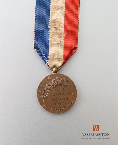 null Souvenir français - Médaille commémorative mérite dévouement, bronze, 27 mm,...