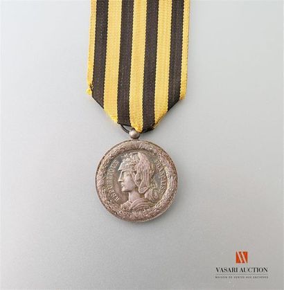 null Médaille commémorative de l'expédition du Dahomey, 30 mm, tirage de Daniel Dupuis,...