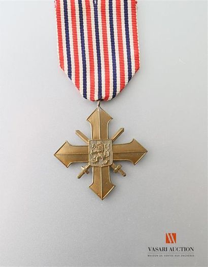 null Tchécoslovaquie - Croix de guerre 1939-1945, TBE
