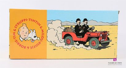 null HAPAX 
Jeep Tintin, Milou et les Dupont (d)
Boite d'origine
15,5 x 34 x 16 cm
(enfoncements...