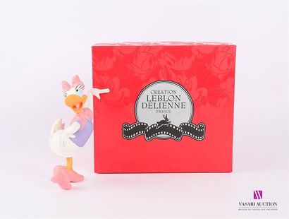 null LEBLON DELIENNE - DISNEY / DAISY 
Ref 612
Sculpture en résine représentant Daisy
Numérotée...