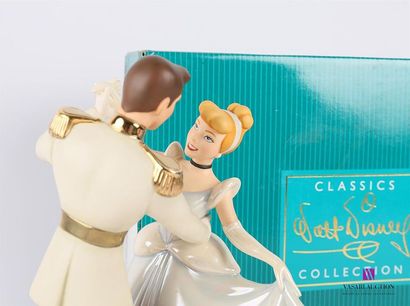 null WALT DISNEY
Cinderella and the Prince charming (Cendrillon et le Prince charmant)
Porcelaine...