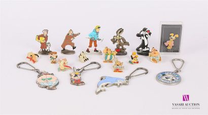 null HERGE - WARNER BROS
Lot de cinq figurines en métal figurant Grosminet - Coyote...