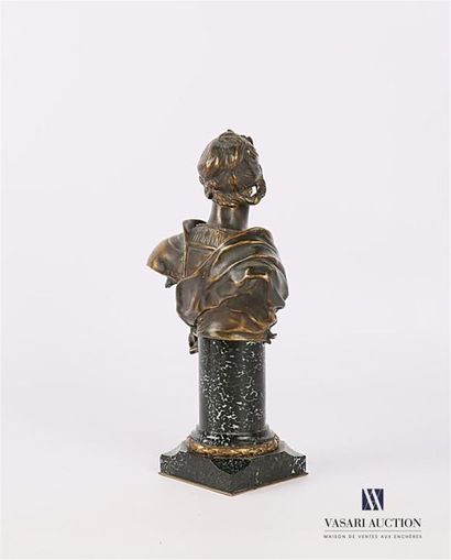 null SICARD François Léon (1862-1934), d'après
Buste de Jeanne d'Arc
Bronze à patine...